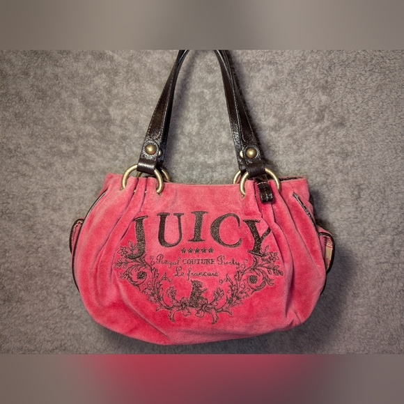 Vintage 2002 Juicy Couture Pink Velour Bag With Keychains Y2K Make Me An Offer ♥ - Picture 2 of 16
